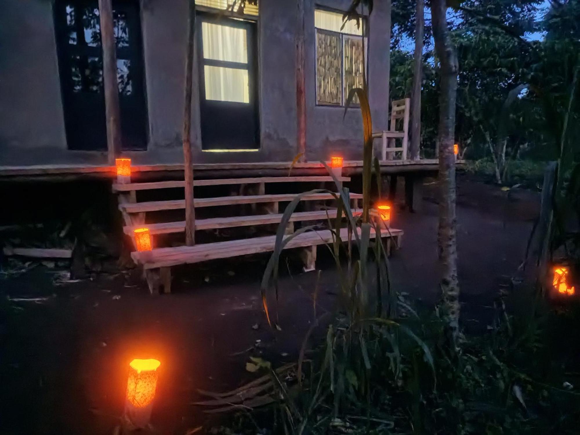 Kibale River Camp Villa Lake Nyabikere Eksteriør bilde